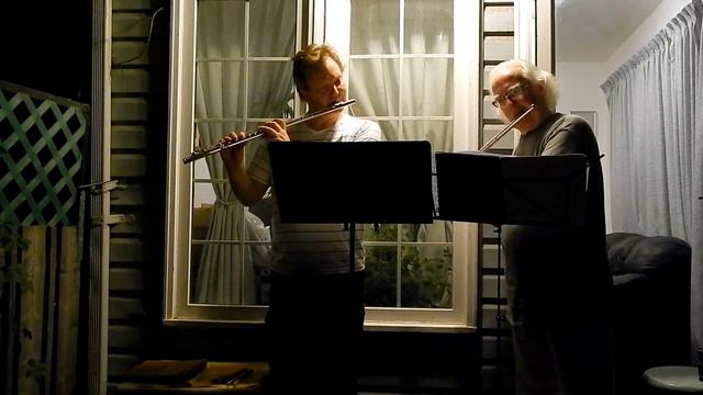 Aitken and Junker perform Xerantheme смотреть онлайн