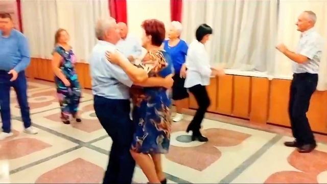 Роза белая. 18.11. смотреть онлайн