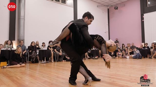 Ariadna Naveira and Fernando Sanchez – Gallo ciego, Rome 2019 #ariadnayfernando смотреть онлайн