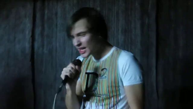 Дожди-пистолеты))) Ударник на вокале)))Прекрасная работа оператора) смотреть онлайн