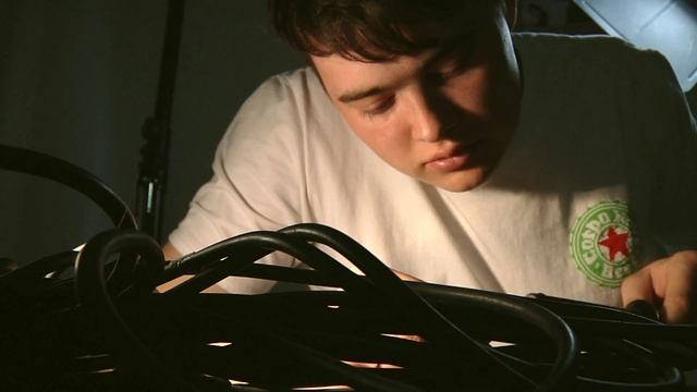XLR смотреть онлайн