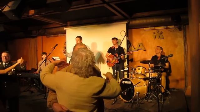 2013-05-09 «В лесу прифронтовом» смотреть онлайн