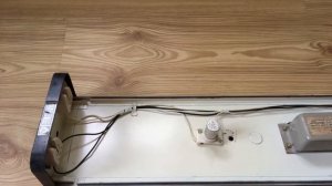 Простая замена люминесцентной лампы (ЭЛЛ) на светодиодную (LED).