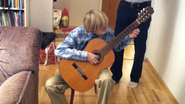 Alexandet Sundkvist playing guitar for Ded Moroz смотреть онлайн