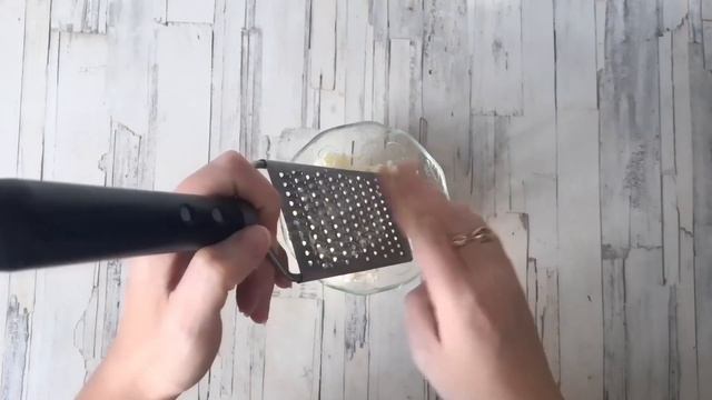 КАК ПРИГОТОВИТЬ САЛАТ С БРОККОЛИ, ПОМИДОРАМИ И СЫРОМ? Из сырых овощей, витаминный, яркий, вкусный! смотреть онлайн