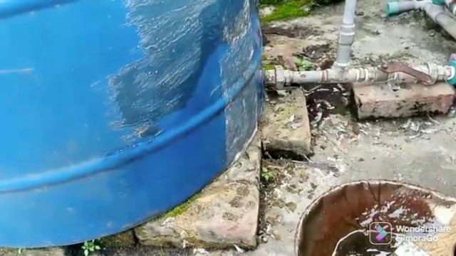 Water tank Leakage repair at Home / How to repair water Tank with fiberglass / Resin смотреть онлайн