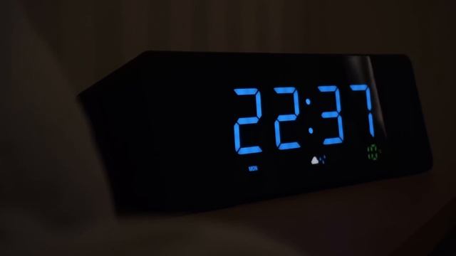 8 Simple Smart Home Automations Anyone Can Do! смотреть онлайн