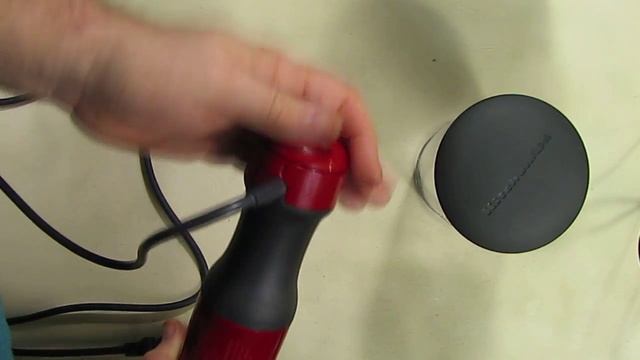 BEST 2-Speed Hand Blender by KitchenAid KHB1231 (Empire Red) Electric Mixer REVIEW смотреть онлайн