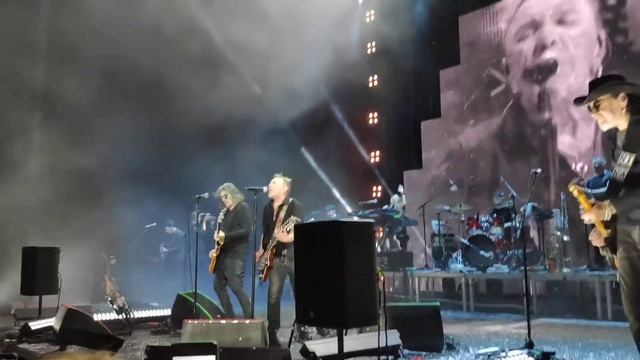 Гарик Сукачёв - Белый колпак/Екатеринбург, 8 марта 2020 смотреть онлайн