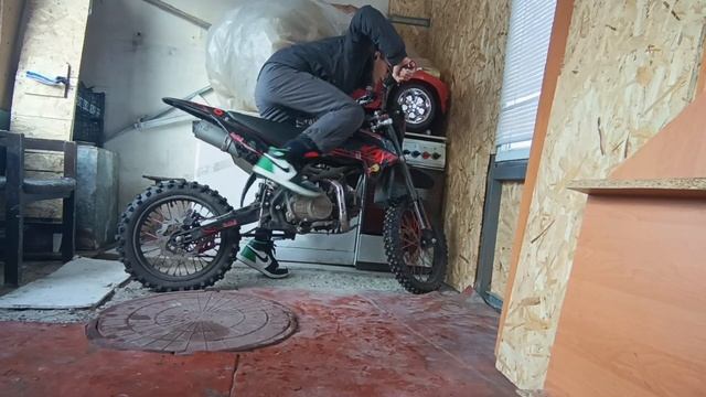 Обзор на питбайк kayo basic yx125em смотреть онлайн