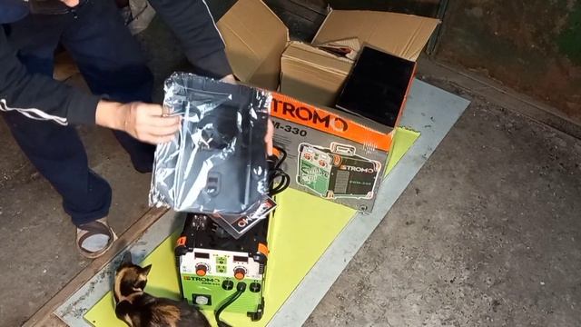 это выгоднее чем платить за сварку на СТО ! сварочный полуавтомат купил. ураааа. смотреть онлайн