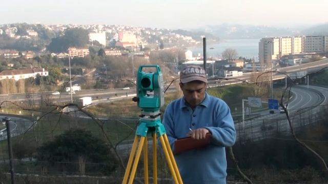 GRAU - Horta Social de Campanhã: levantamento topográfico. смотреть онлайн