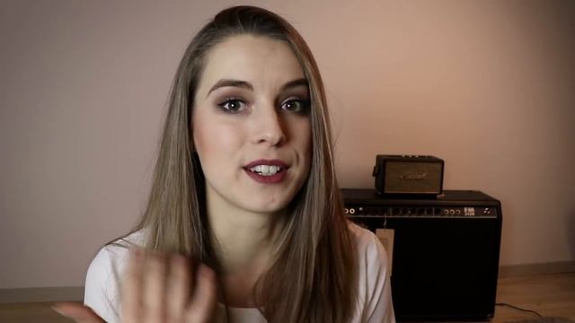 Marshall Kilburn Review | Bluetooth Speaker смотреть онлайн