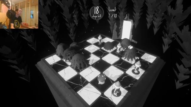 A Never Ending Maze!? | Moonlight Maze смотреть онлайн