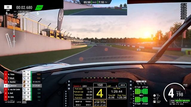 Assetto Corsa Competizione - Donington Park Fun Test Race w/ Porsche 911 GT3 R | British GT DLC смотреть онлайн