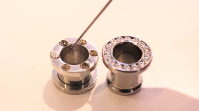 Good Jewelry Vs Bad Jewelry Part 1-THE MODIFIED WORLD- A Professional Piercer's View