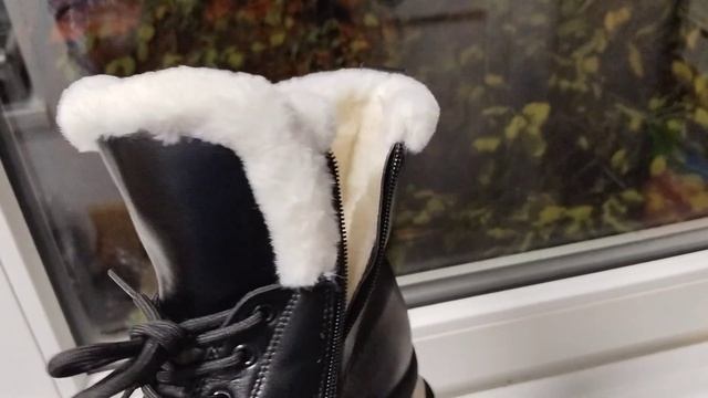 Крутые ботинки для девочки