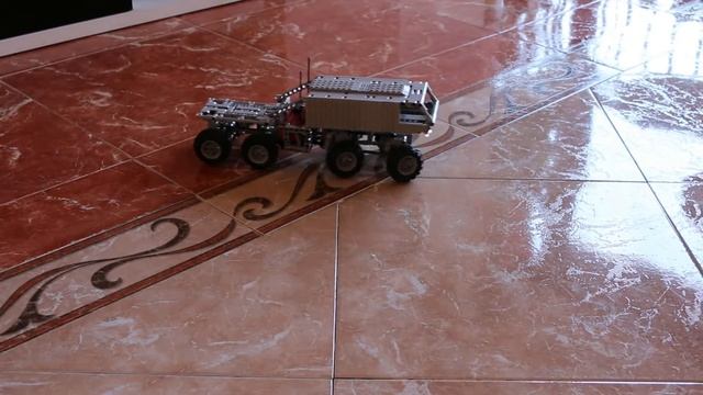 Lego Mini 8x8 Trial Truck "TT1" смотреть онлайн