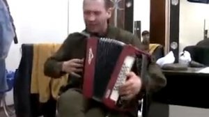 Театр «Буфф». Игорь Растеряев «Малинки».flv