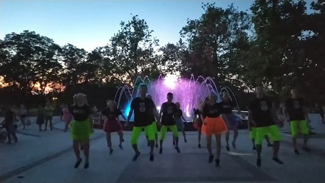 ВЫПУСКНОЙ смотреть онлайн