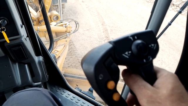 Краткий обзор автогрейдера CAT 150 смотреть онлайн