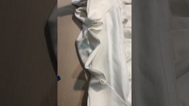 Как притачать молнию к борту. Как обработать подборт с бортом. Пошив худи с капюшоном. Часть 11 смотреть онлайн