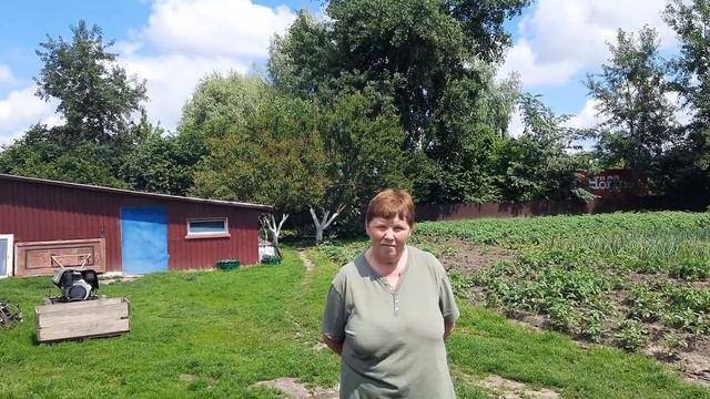 //Это супер люди привезли Супер Клубнику за 330км,Крымская Мама с ютуба Нина в гостях// смотреть онлайн