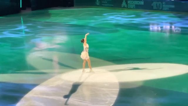 Алина ЗАГИТОВА выступление на шоу «Влюблённые в фигурное катание» 14.02.23 смотреть онлайн