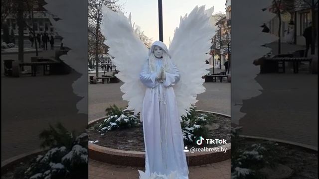 АНГЕЛ В БРЕСТЕ НА СОВЕТСКОЙ смотреть онлайн