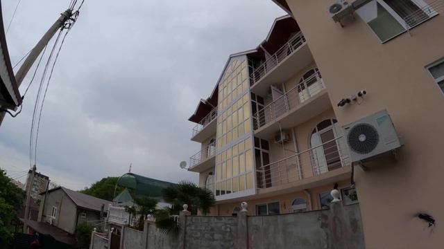 От ул.Щевченко к морю! Лазаревское 2023.?ЛАЗАРЕВСКОЕ СЕГОДНЯ?СОЧИ. смотреть онлайн