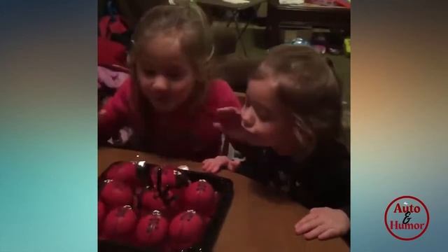 Смешные младенцы и дети создают большие проблемы, приколы с детьми !? смотреть онлайн