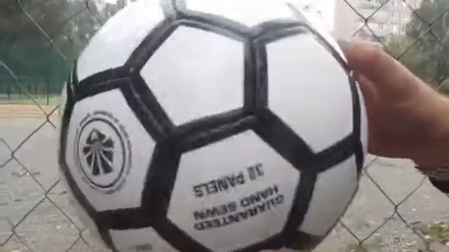 Мяч футбольный Winner Super Light смотреть онлайн