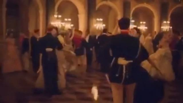 Она скользила поднебесной глади.. смотреть онлайн