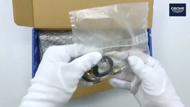 Смеситель с донным клапаном GROHE ESSENCE NEW 23589AL1 смотреть онлайн