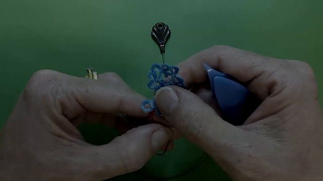 Shuttle Tatting - The Veronica Doily Tat a long : Row 2 смотреть онлайн