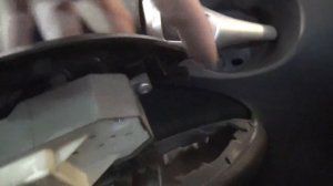 Как снять дверные обшивки. Toyota Corolla X (E140, E150) Рестайлинг.