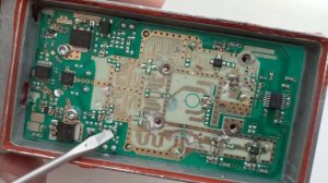 Конвертер от спутниковой антенны. Разборка