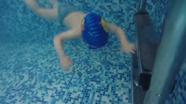 Дети плавают смотреть онлайн