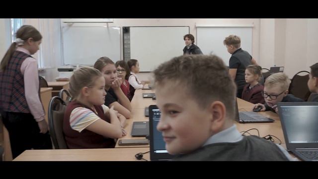 День Кванторианца в МКОУ "Лодейнопольская СОШ №2" смотреть онлайн