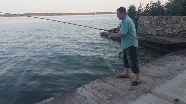 Рыбалка на Миусском лимане смотреть онлайн
