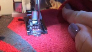 Как заштопать носки на машинке