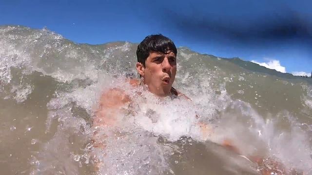 MONSTER TRUCK SHARK ATTACK RESCUE! смотреть онлайн