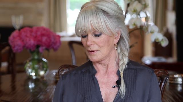 Linda Evans Q & A Series IV смотреть онлайн