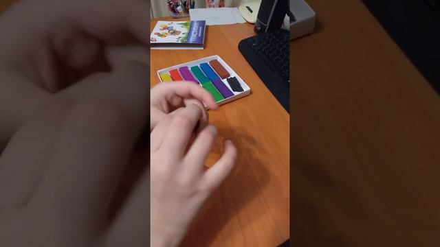 как сделать из пластилина among us смотреть онлайн