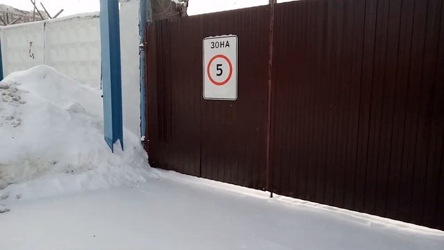 г. Москва, р-н Некрасовка, улица 2-я Вольская, д. 11. Источник выбросов не найден. 22.02.2021г. смотреть онлайн