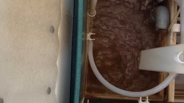 Запихиваю аэратор в аэротенк