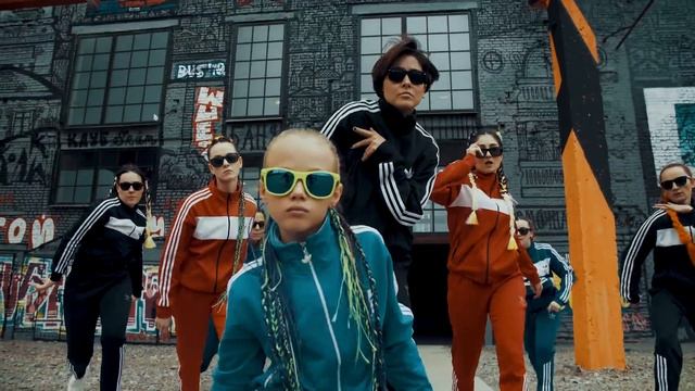 ЕСТЬ ЧЕ ПО ВОГУ? /VOGUE / HOUSE OF PANDORA смотреть онлайн