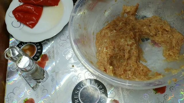 Перцы фаршированные мясом курочки . Бонус как заготавливаю перцы на зиму в описании смотреть онлайн