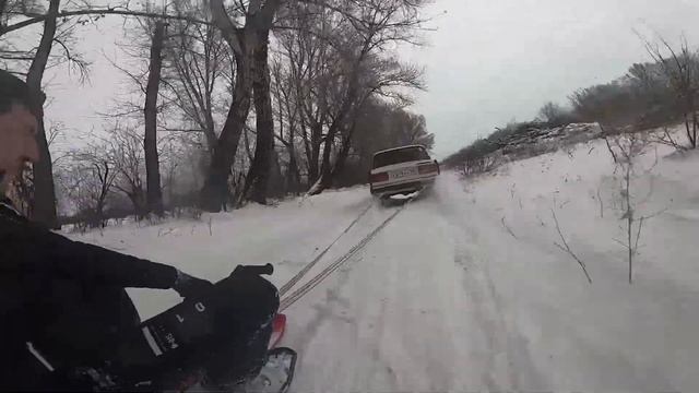 Почему Опасно кататься на санках зимой... смотреть онлайн