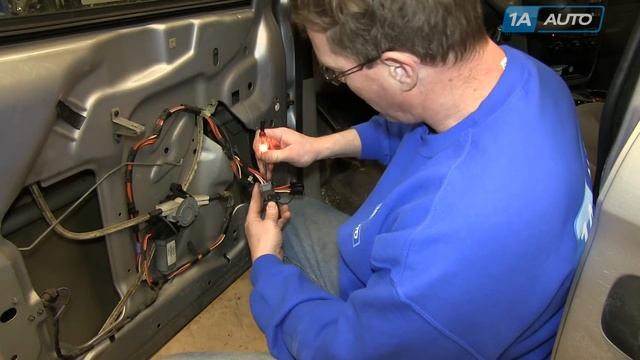 How To Diagnose Power Window Problem - Is the Switch or Motor bad? смотреть онлайн